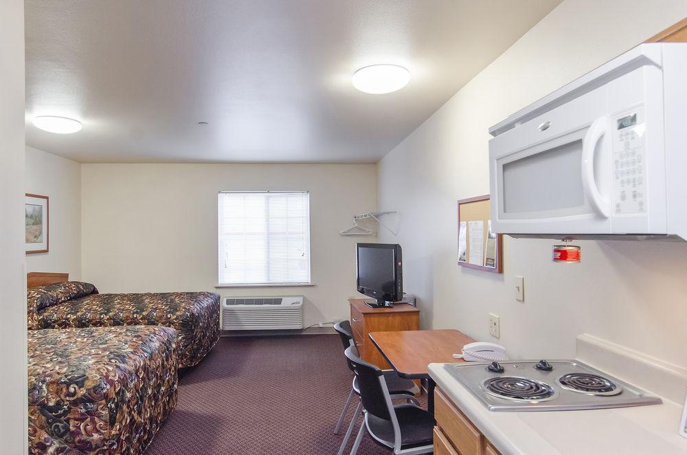 Woodspring Suites Champaign Near University Eksteriør billede