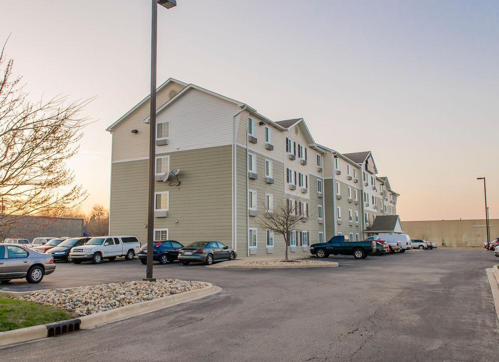 Woodspring Suites Champaign Near University Eksteriør billede