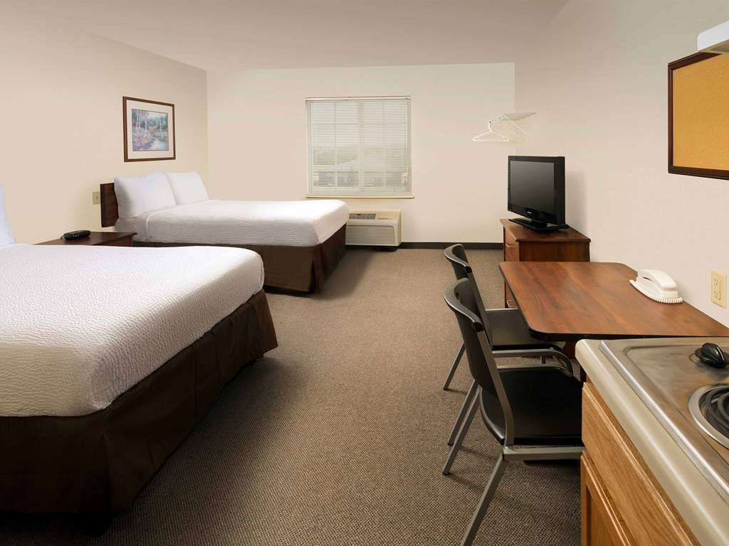 Woodspring Suites Champaign Near University Værelse billede